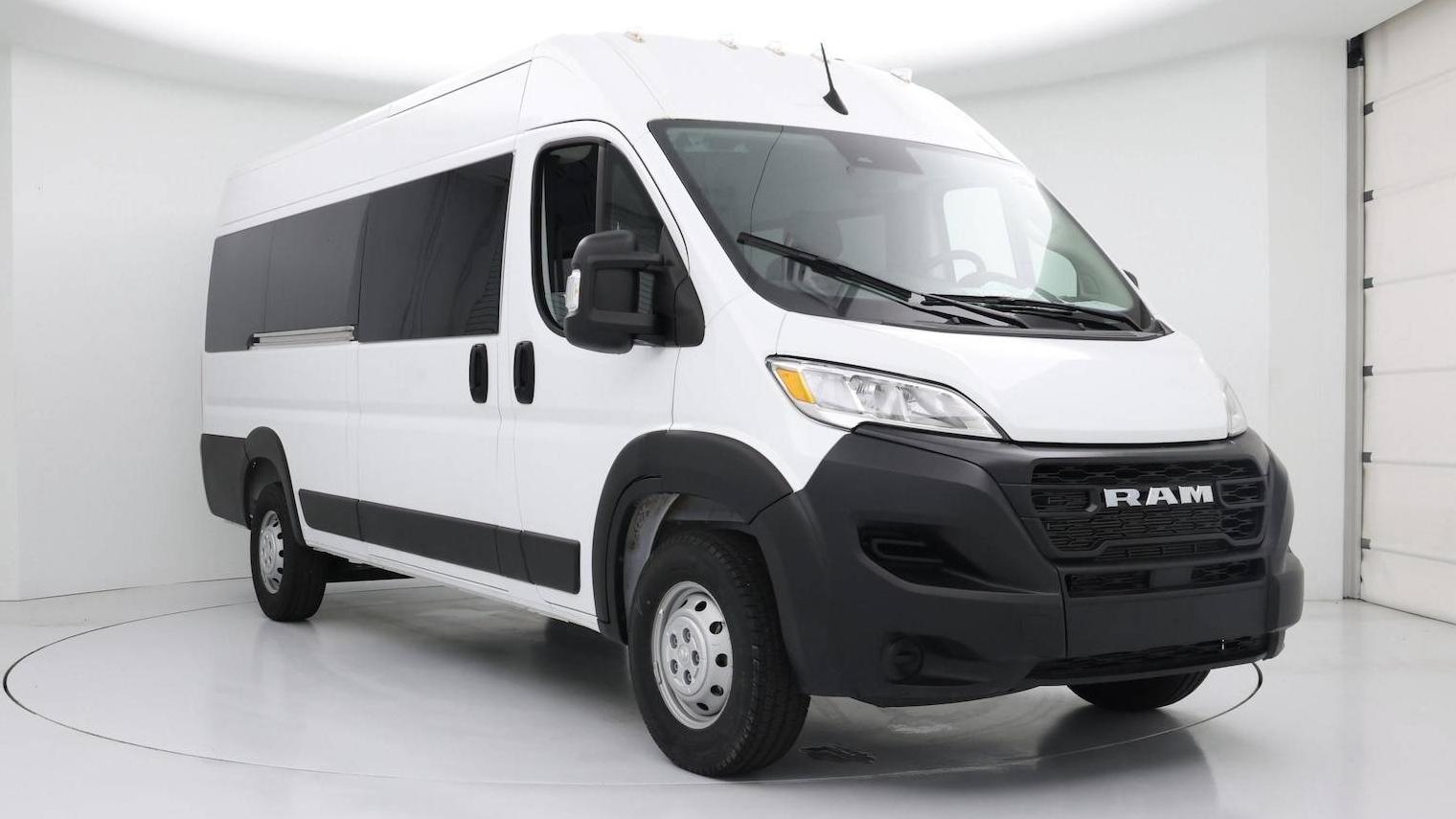 RAM PROMASTER 3500 2023 3C6MRVUG2PE561949 image